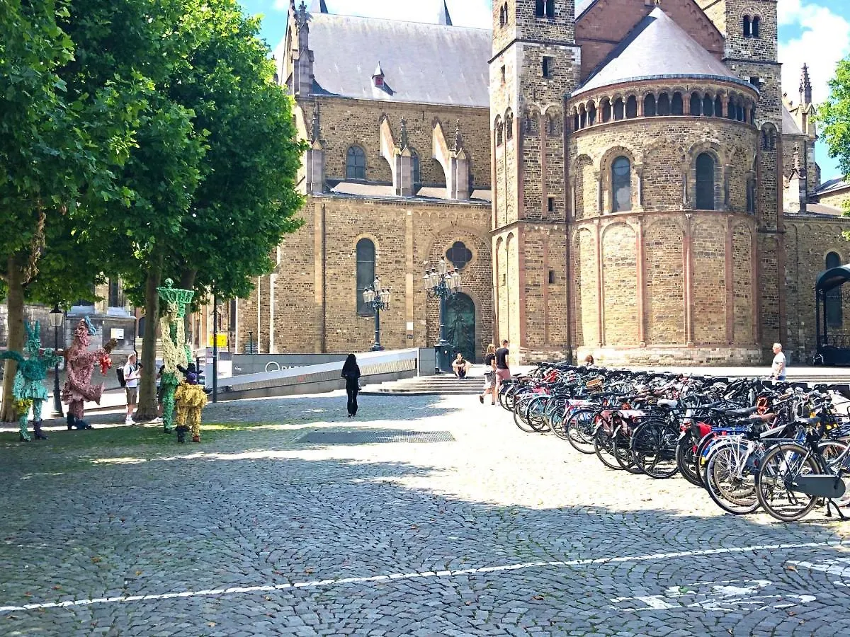 Bed and Breakfast Accademia00 Maastricht Frühstückspension